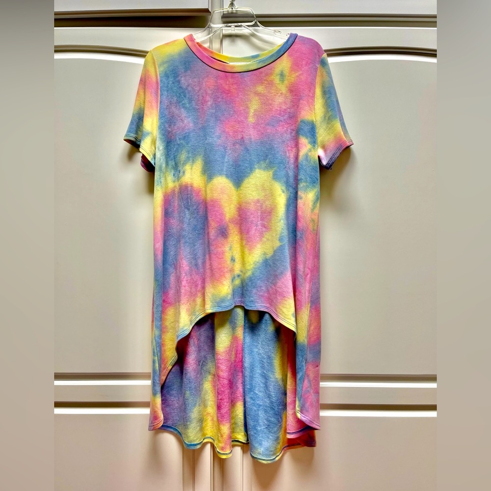 Hi-Low Tie Dye Top